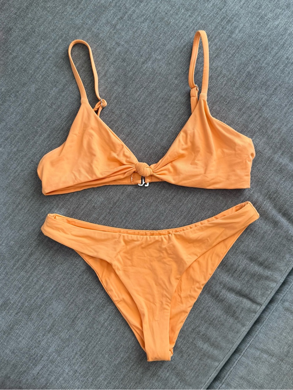 Dippin’ Daisy’s Orange Bikini Set XS
